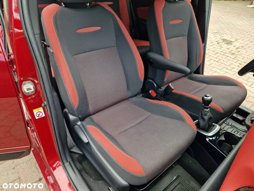 Toyota Yaris 1.5 Selection - 24