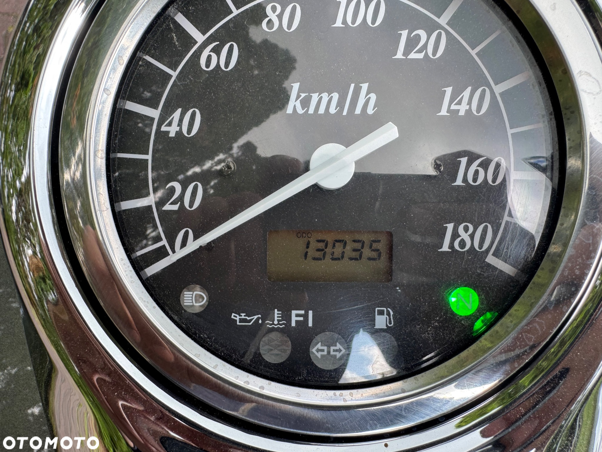 Suzuki VL 800 Volusia - Boulevard C50 - 23