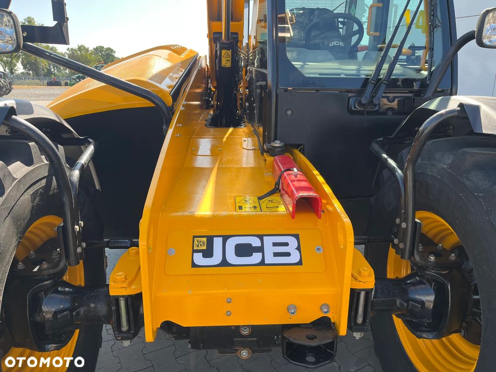 JCB 538-60 AGRISUPER - 11