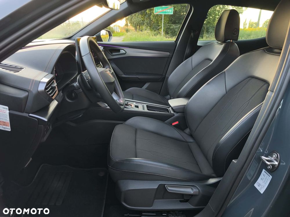 Cupra Formentor 1.5 e-Hybrid DSG - 32