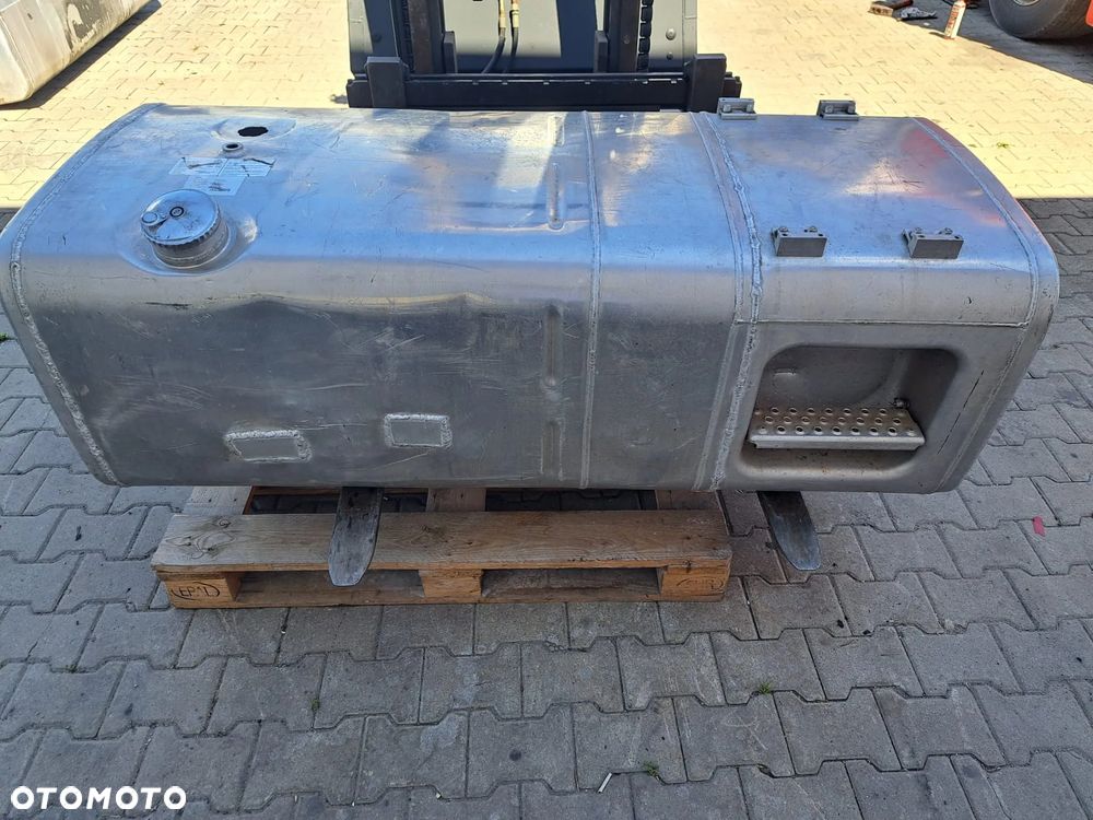 Zbiornik paliwa /Aluminium/ 595D / 70AB