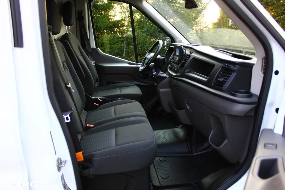 Ford TRANSIT  2.0 TDCI 130KM L2H2 BLASZAK 3 OSOBOWY - 21