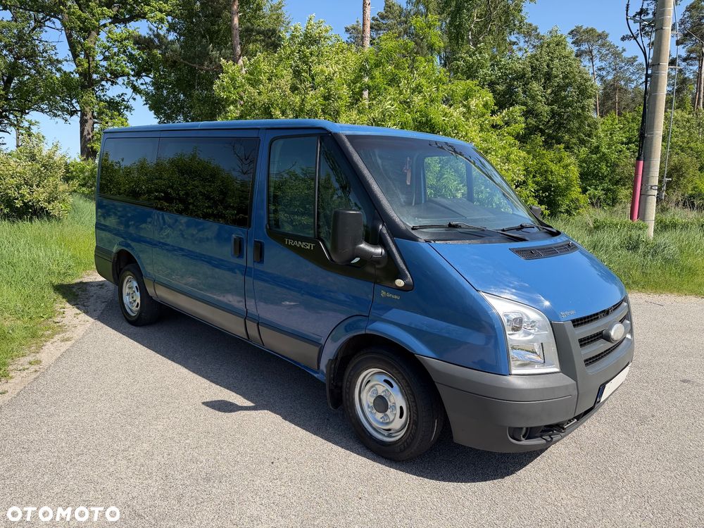 Ford Transit - 1