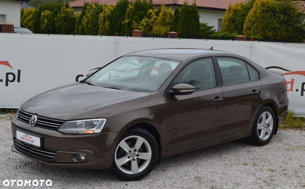 Volkswagen Jetta - 6