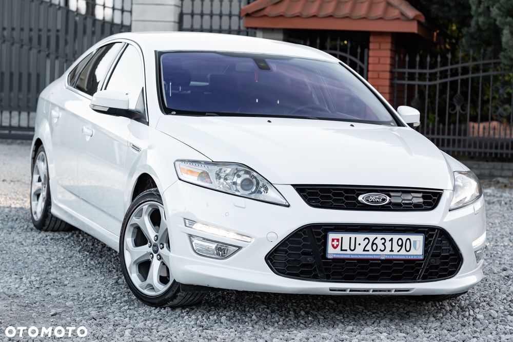 Ford Mondeo 2.0 EcoBoost Titanium - 1