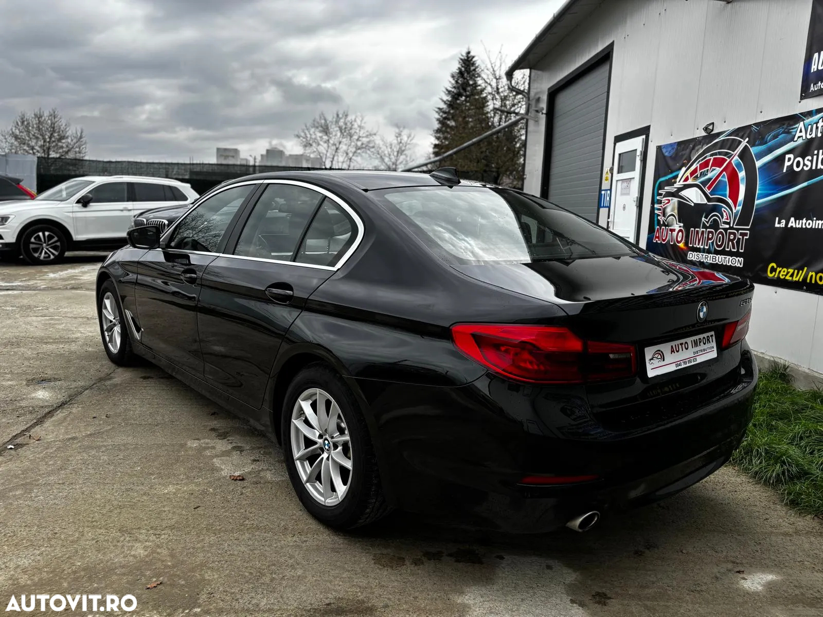 BMW Seria 5 520d AT MHEV - 28