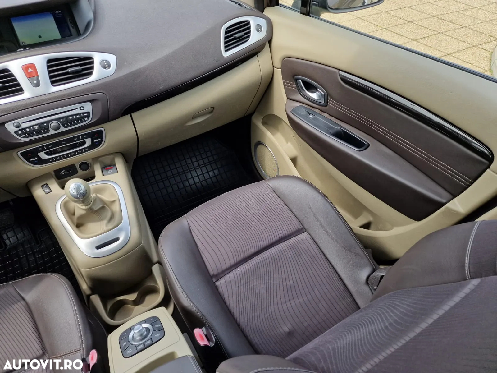 Renault Scenic 1.5dCi Dynamique - 26