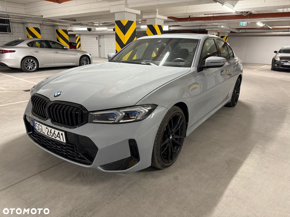 BMW Seria 3 330i xDrive M Sport - 3