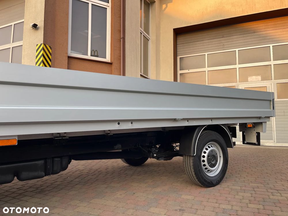 Mercedes-Benz Sprinter 3,0 Skrzyniowy - 9