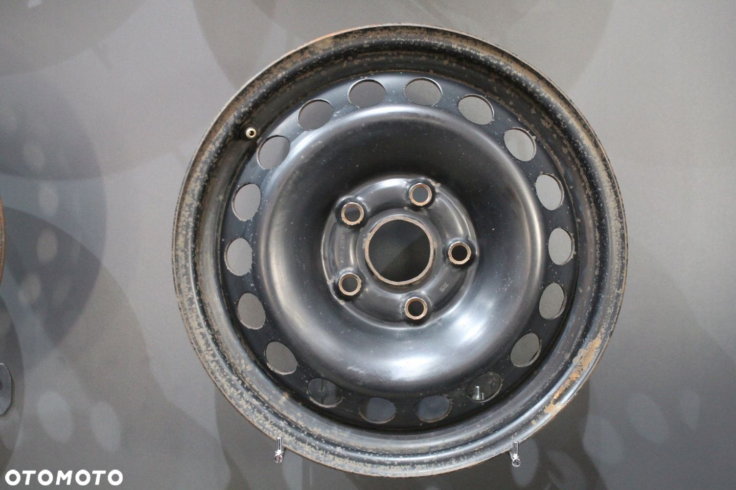 Felgi 15 5x112 VW Caddy Skoda Octavia F7631-30 - 4
