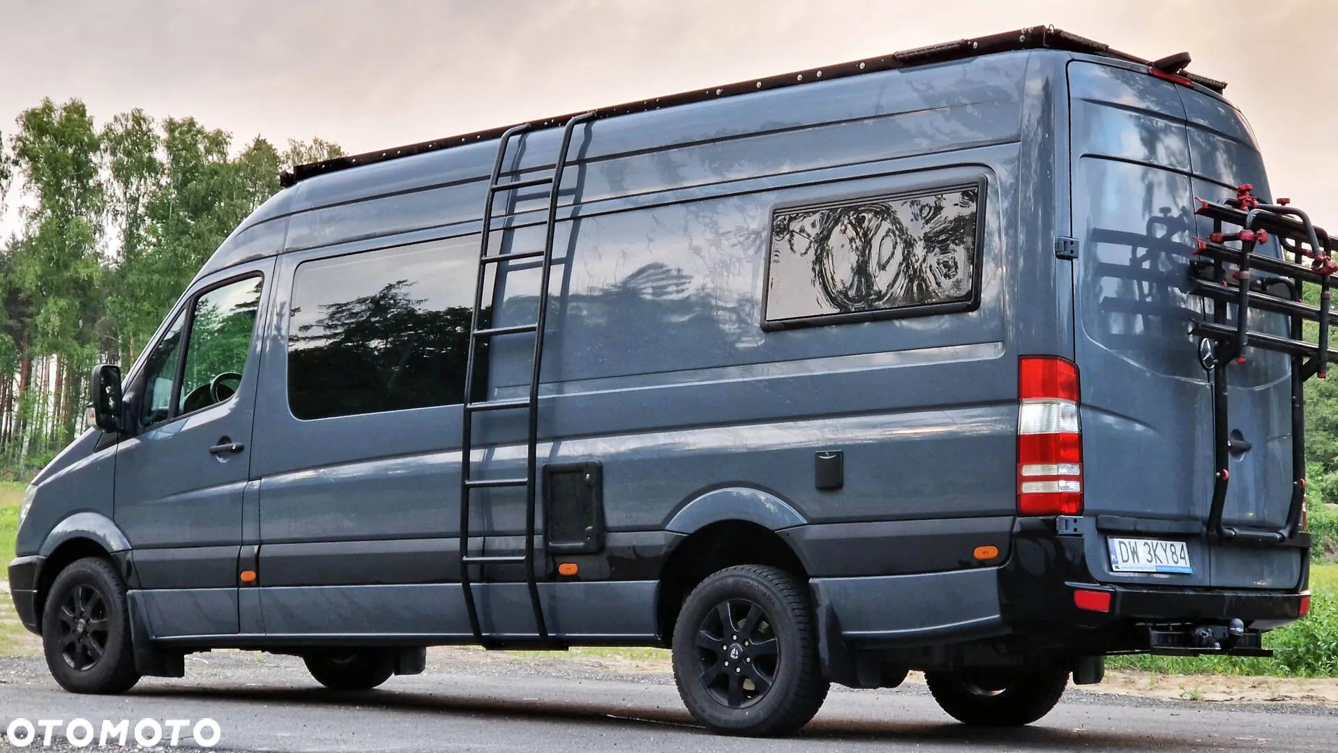 Mercedes-Benz Sprinter - 1
