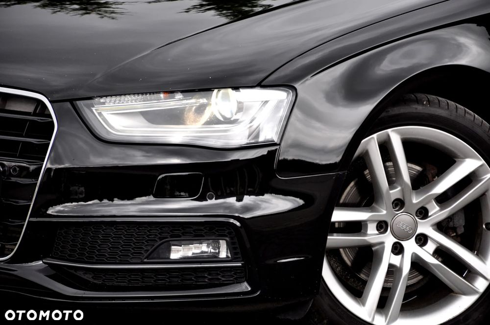 Audi A4 Avant 2.0 TDI DPF S line Sportpaket - 6