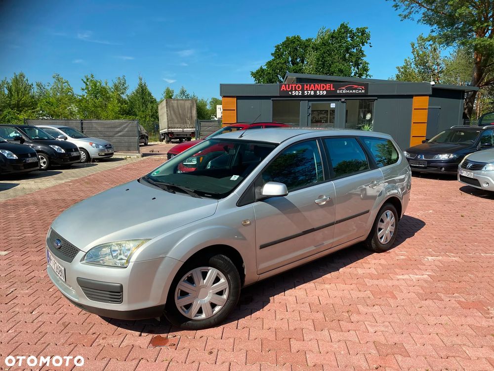 Ford Focus 1.6 16V Fun X - 1