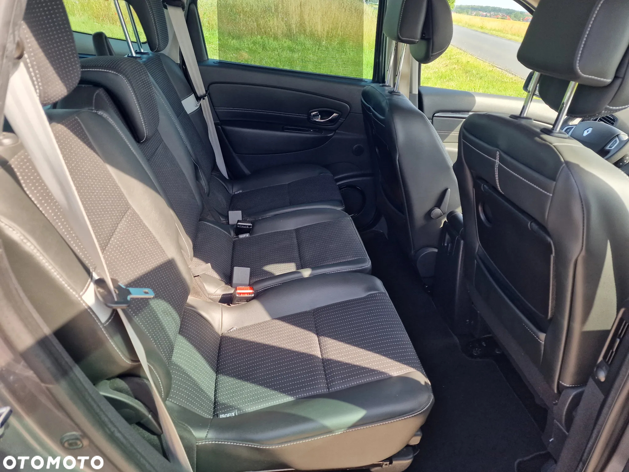 Renault Grand Scenic ENERGY dCi 110 S&S Bose Edition - 28