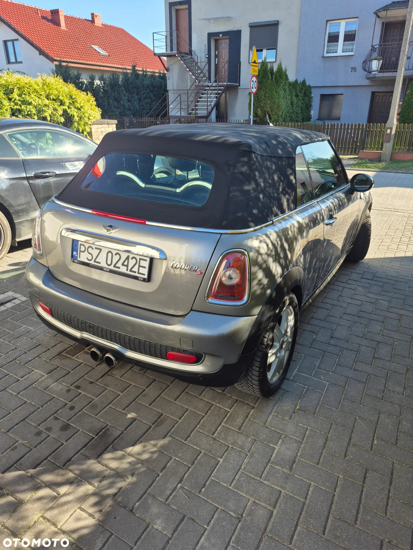 MINI Cooper S Cabrio - 12
