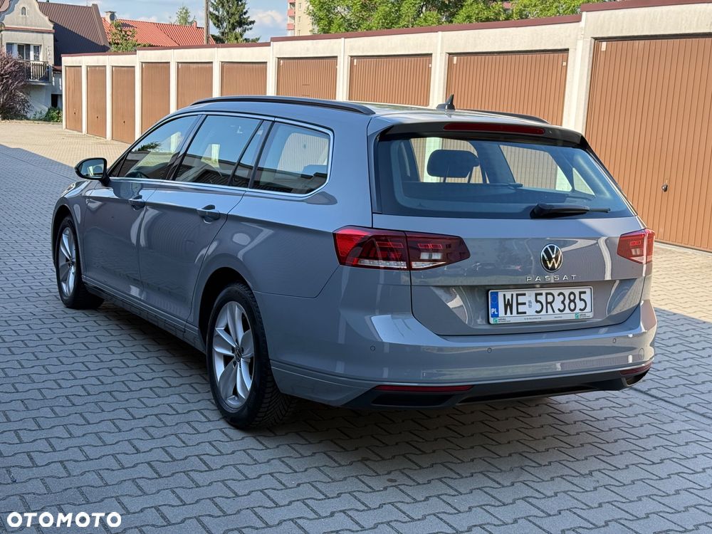 Volkswagen Passat 2.0 TSI Business DSG - 32