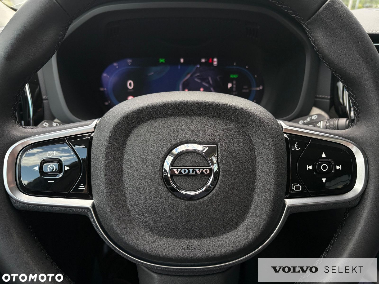 Volvo XC 60 - 21