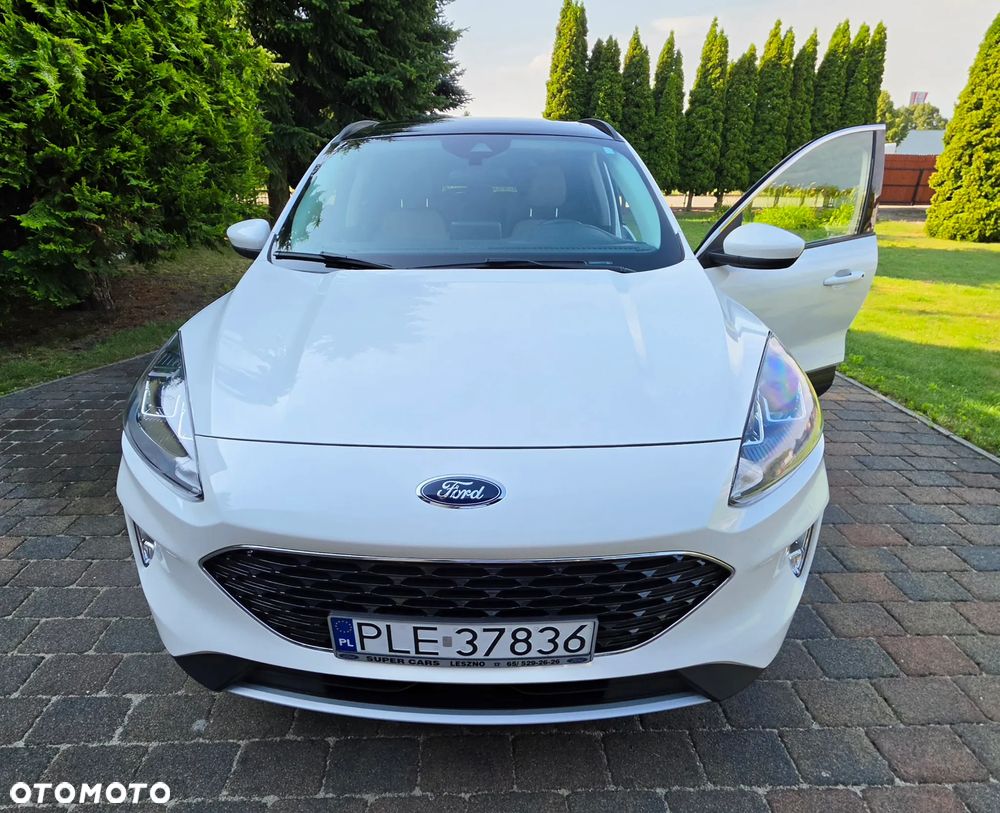 Ford Kuga - 40
