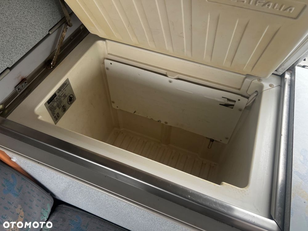 Volkswagen California - 16