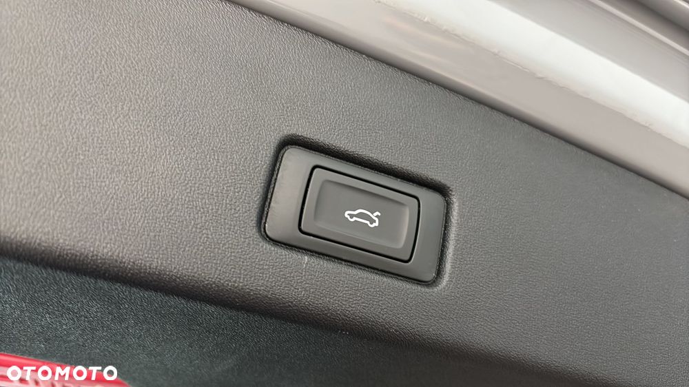 Audi Q4 e-tron - 20