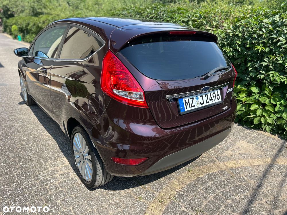 Ford Fiesta 1.25 Titanium - 10