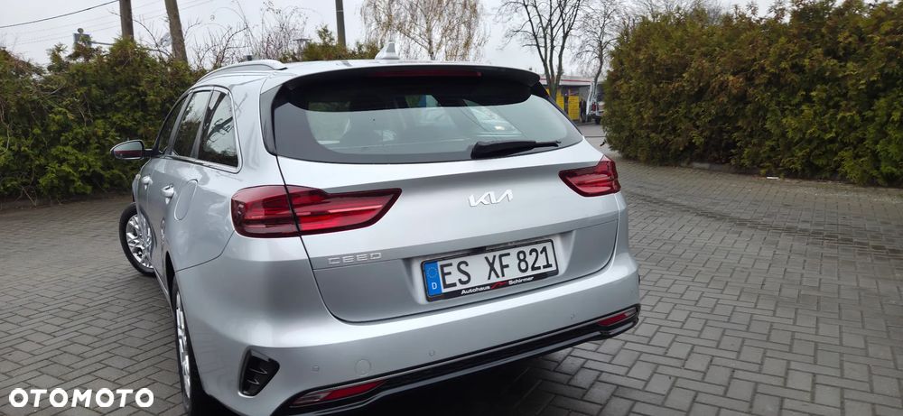 Kia Ceed 1.5 T-GDI OPF Vision - 10