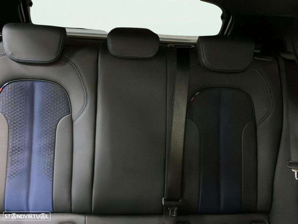 BMW 116 d Pack Desportivo M Auto - 18