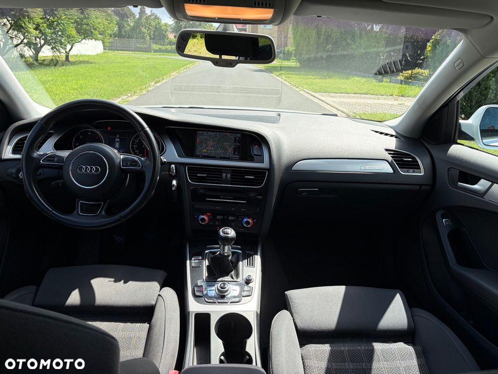 Audi A4 Avant - 14