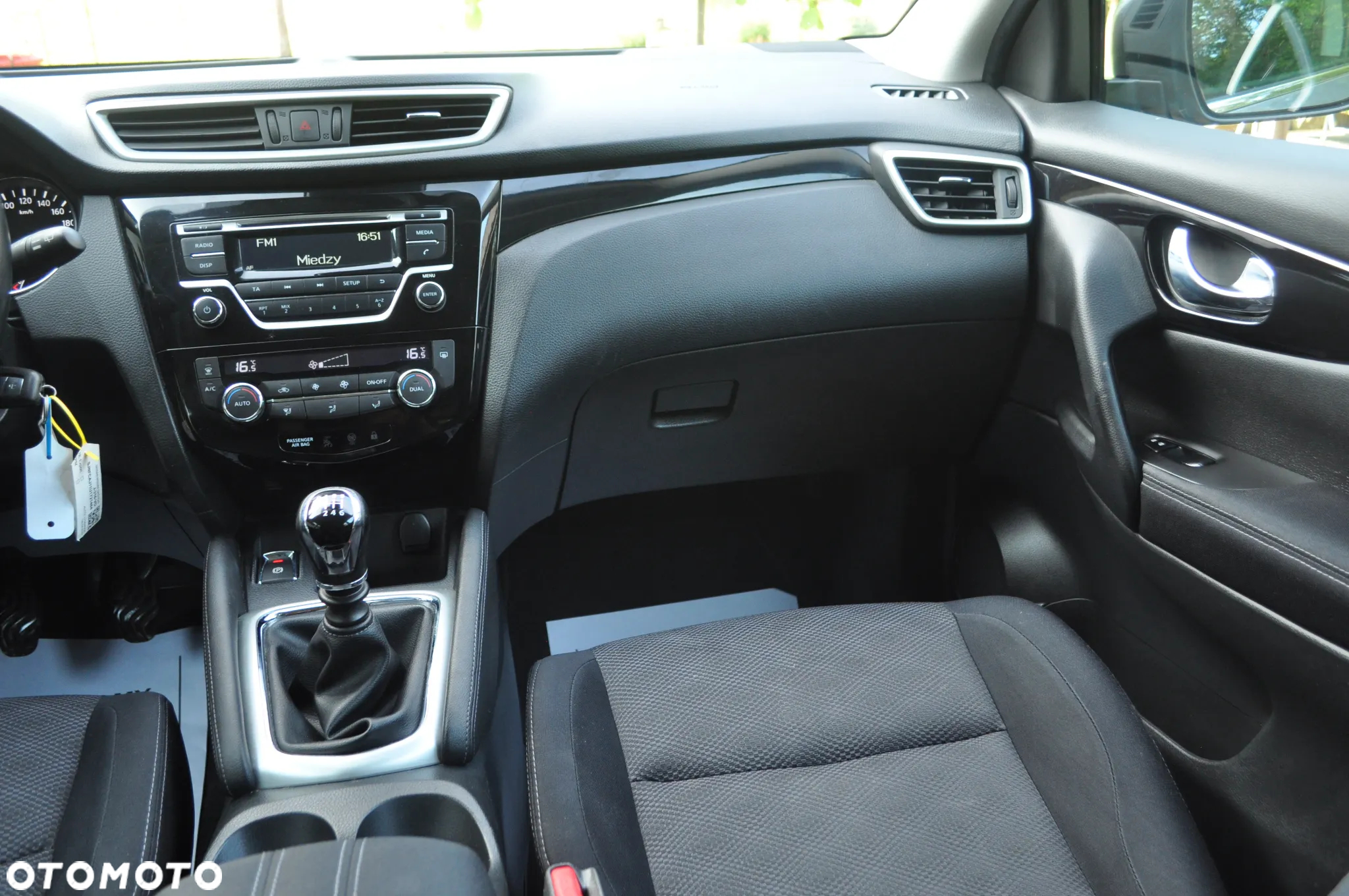 Nissan Qashqai 1.6 DIG-T Acenta - 24