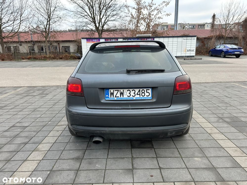 Audi A3 3-drzwiowe 1.6 Ambiente Tiptr - 1