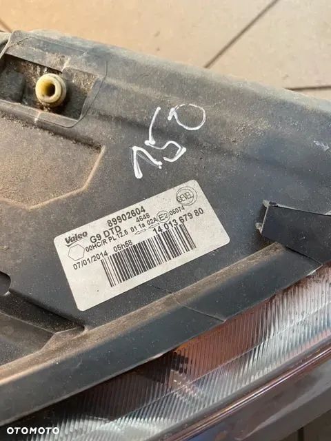 LAMPA PRZÓD PRAWA REFLEKTOR PEUGEOT EXPERT II 89902604 - 9