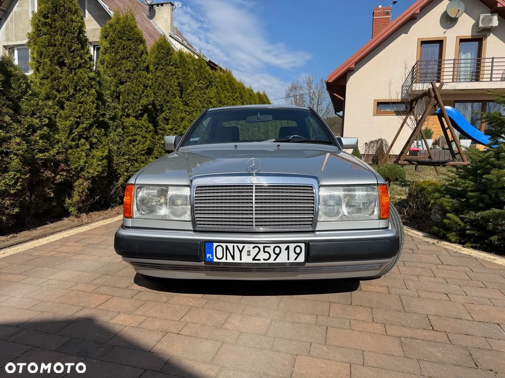 Mercedes-Benz W124 (1984-1993) - 2