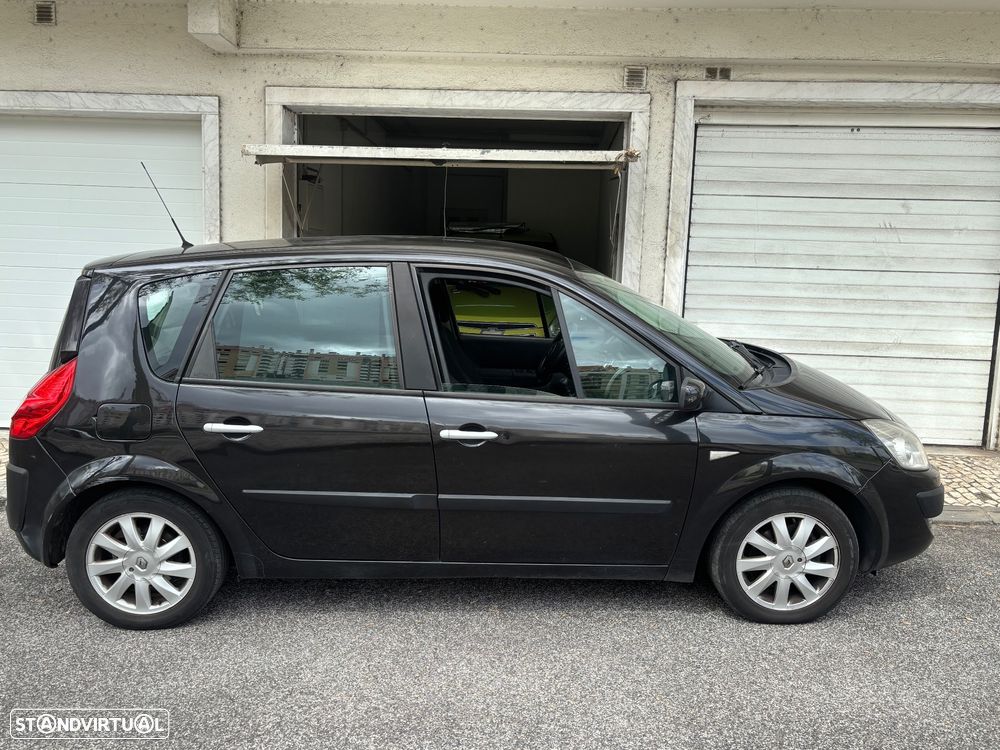 Renault Scénic 1.5 dCi Confort - 3