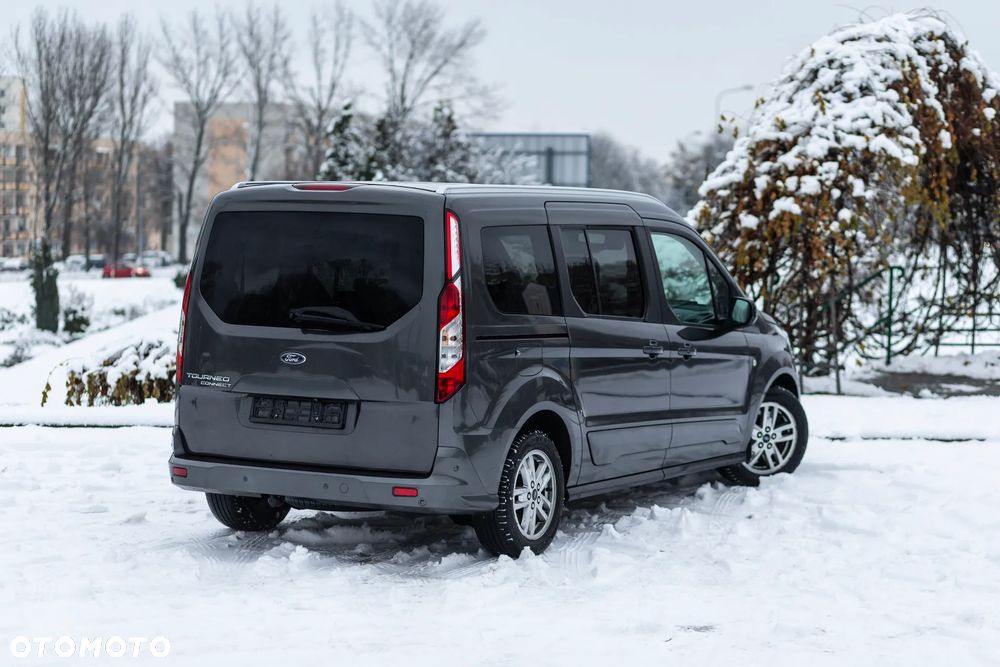 Ford Tourneo Connect - 19