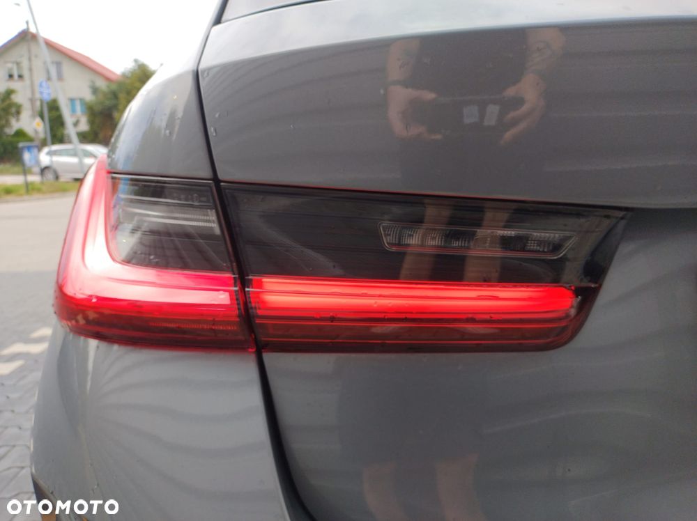 BMW Seria 3 316d MHEV Sport Line - 8