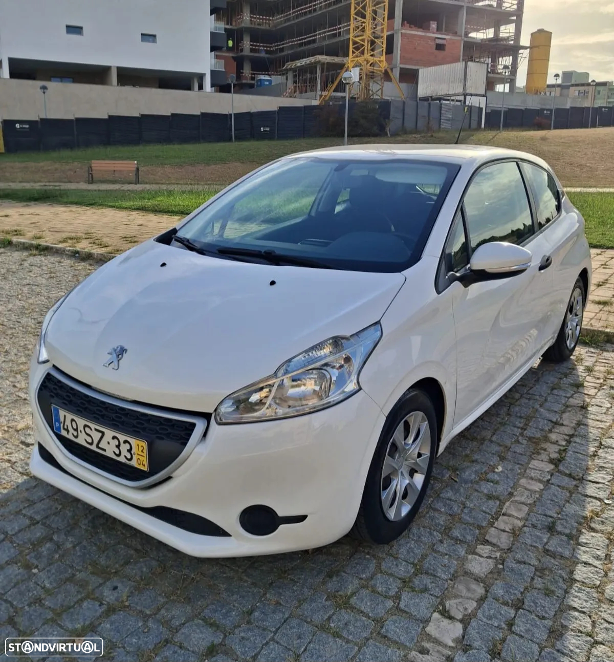 Peugeot 208 1.4 HDi Access - 2