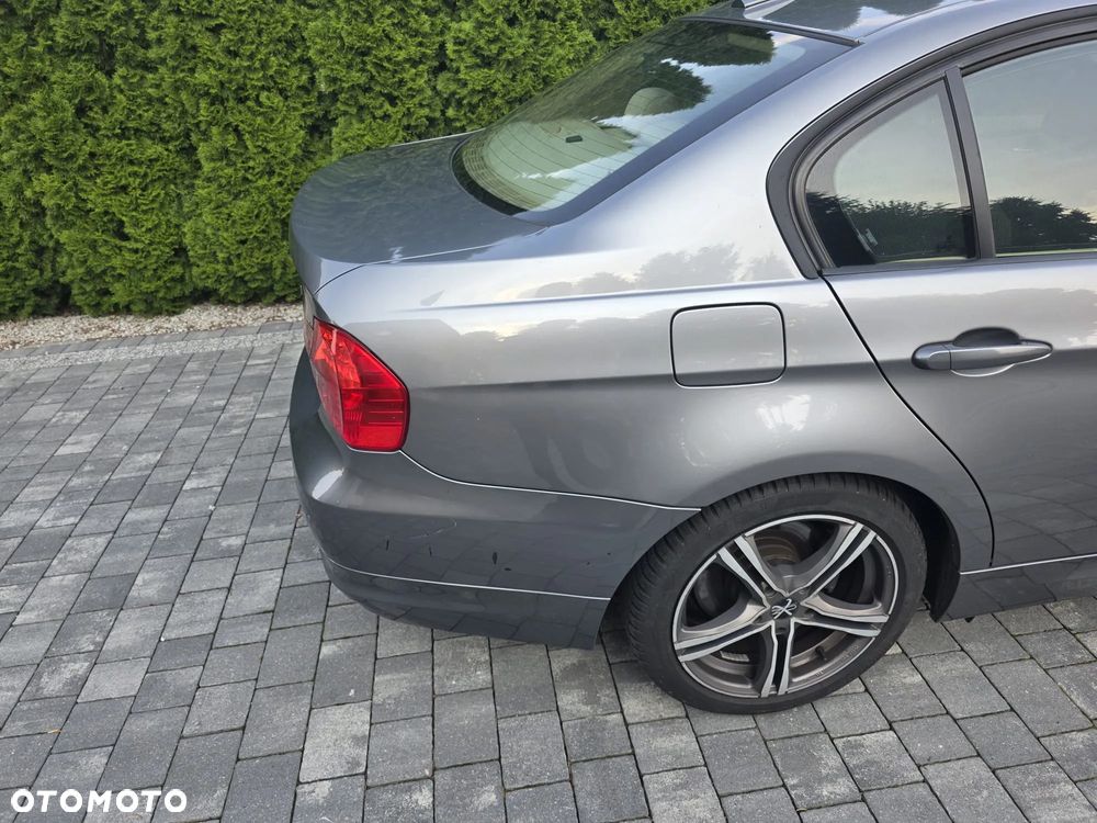 BMW Seria 3 320d - 4
