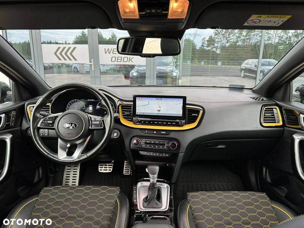 Kia XCeed 1.6 T-GDI L Business Line DCT - 11