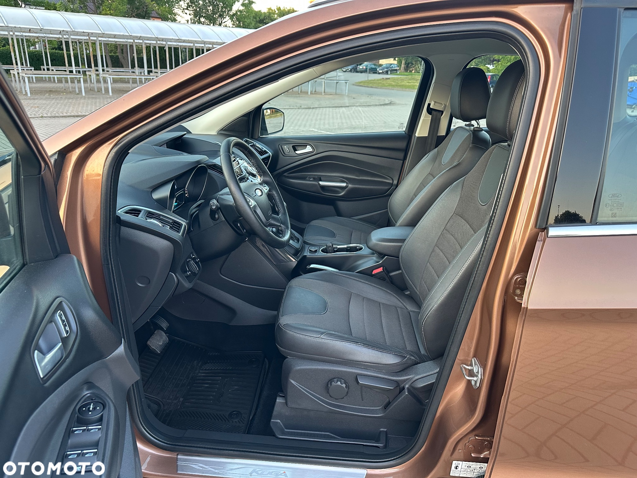 Ford Kuga 2.0 TDCi Titanium MPS6 - 10