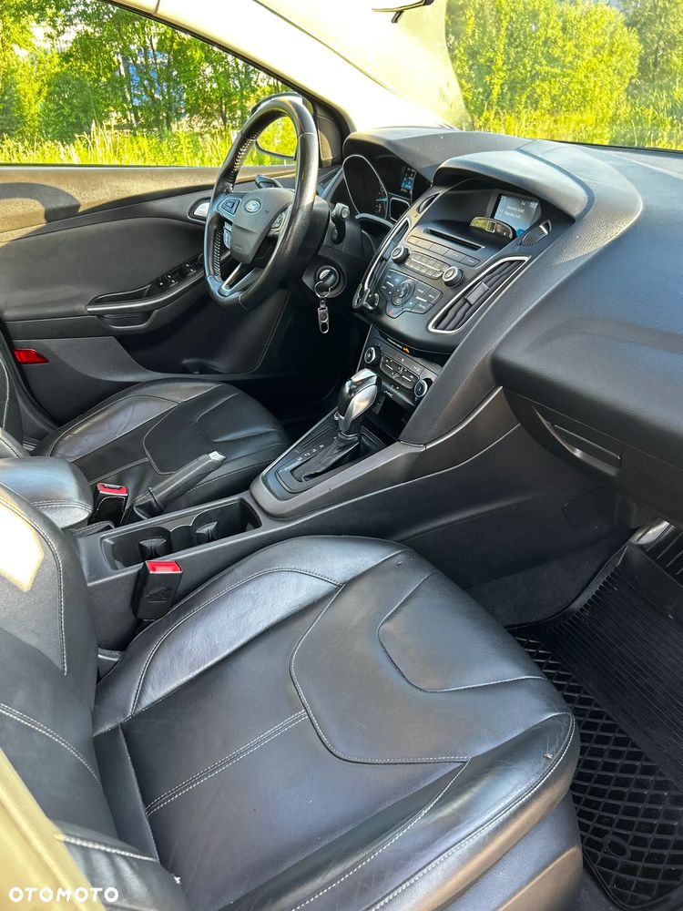 Ford Focus - 15