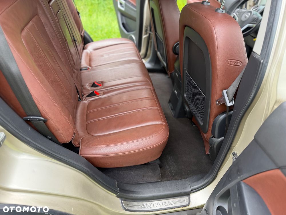 Opel Antara 2.0 CDTI Cosmo - 25