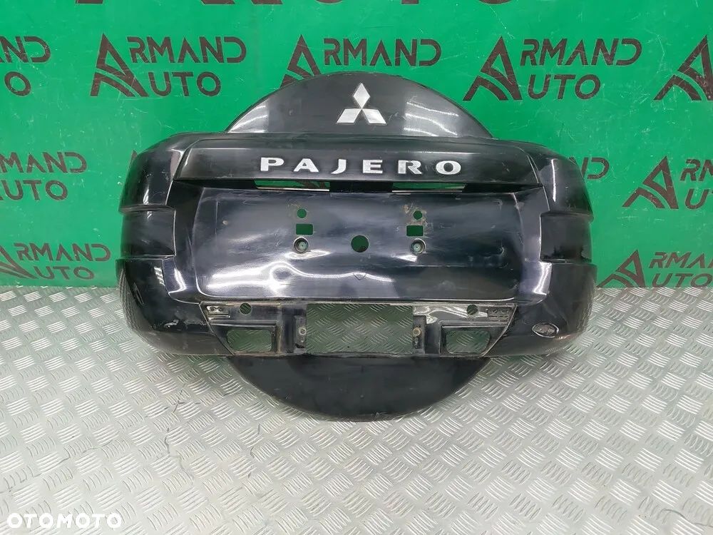 Mitsubishi Pajero 06- osłona koła zapasowego