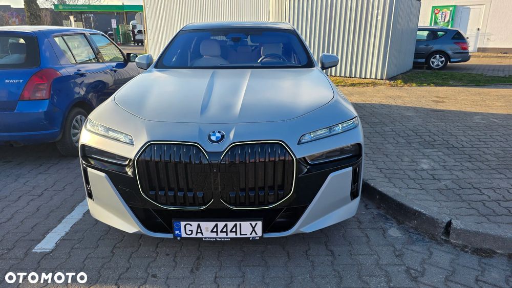 BMW Seria 7 740d xDrive mHEV Individual Edition sport - 30