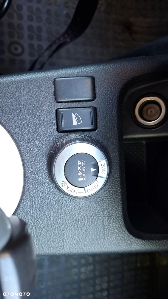 Nissan X-Trail - 14