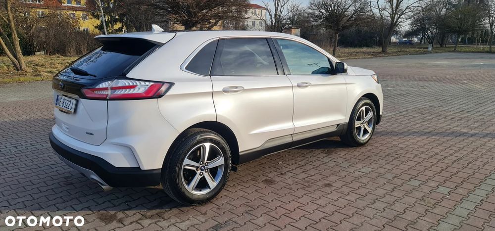Ford Edge - 9