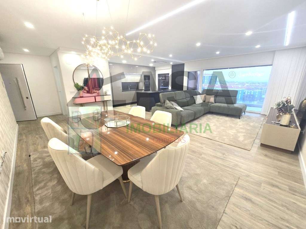Empreendimento novo com piscina - Apartamentos T2 e T3 - Grande imagem: 3/42