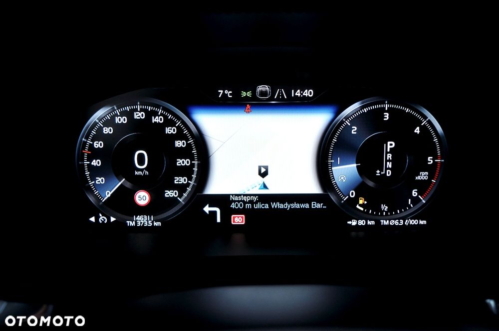 Volvo V60 D3 Momentum Pro - 36