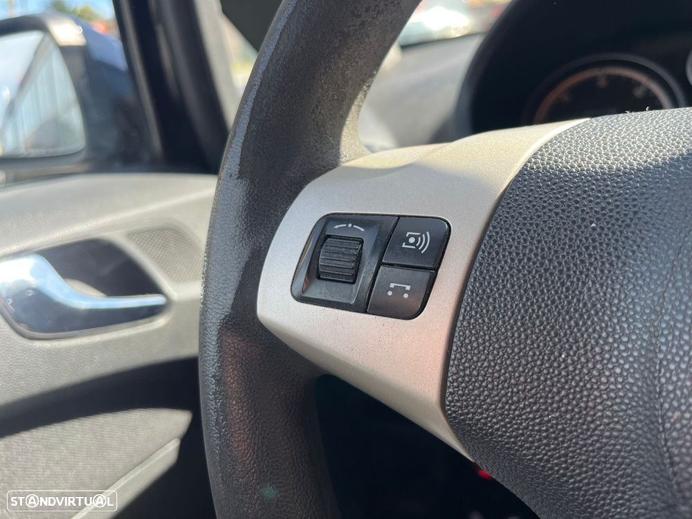 Opel Corsa 1.3 CDTI Enjoy - 18