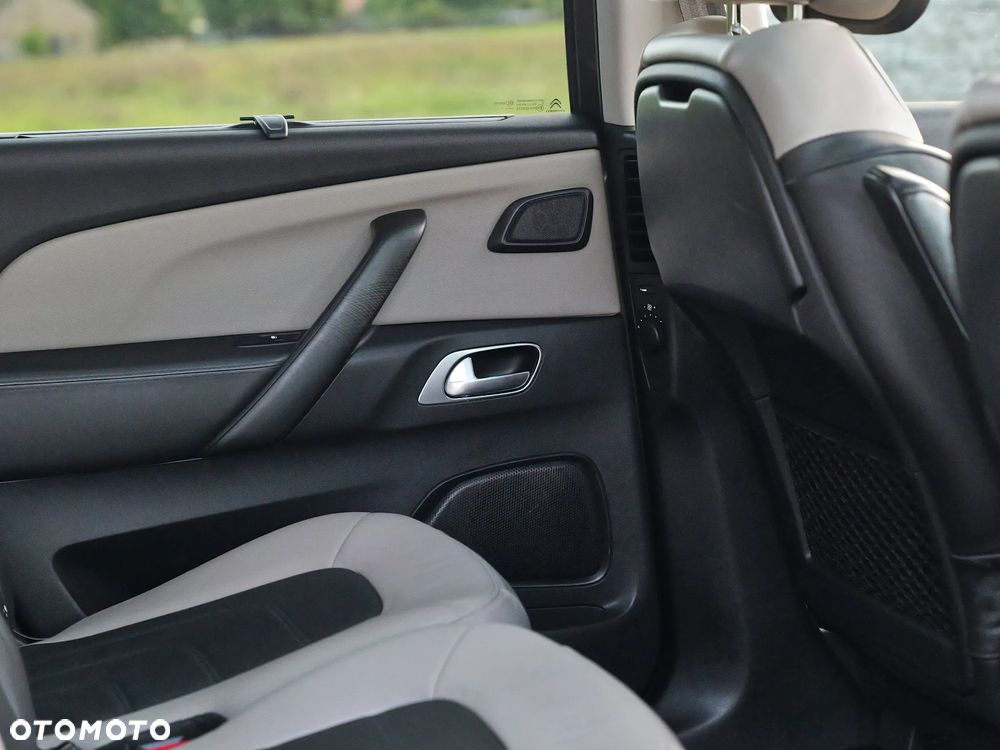 Citroën C4 Picasso 1.6 THP Shine S&S EAT6 - 29