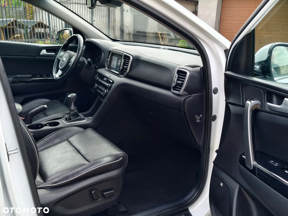 Kia Sportage - 19
